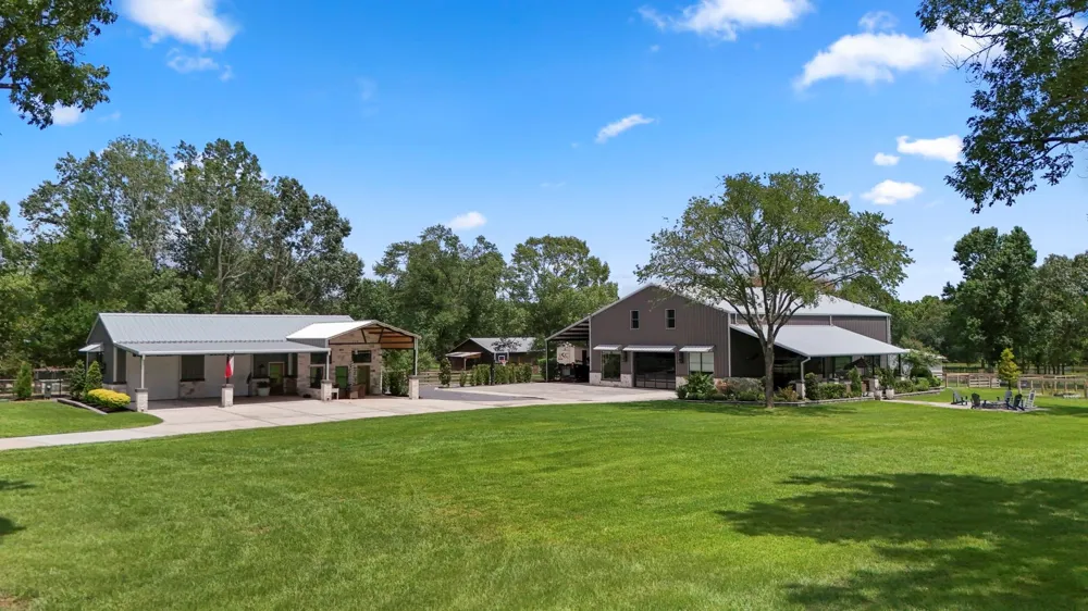 18859 Kinkaid Road W Montgomery, TX 77316