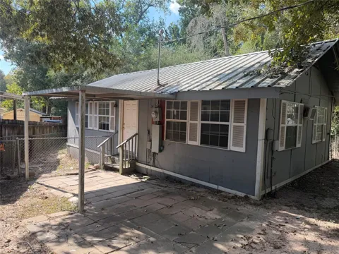 5912 Skylane Drive