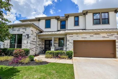 24902 Pavonia Lake Lane