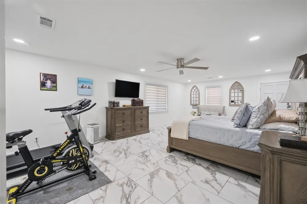 10677 Fm 2432 Road Conroe, TX 77303