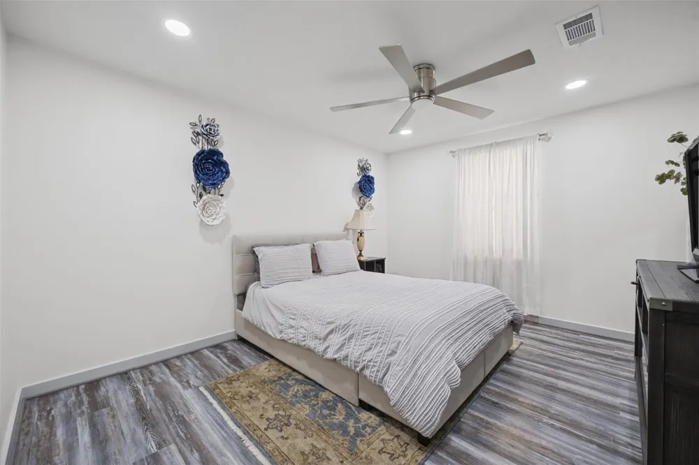 10677 Fm 2432 Road Conroe, TX 77303