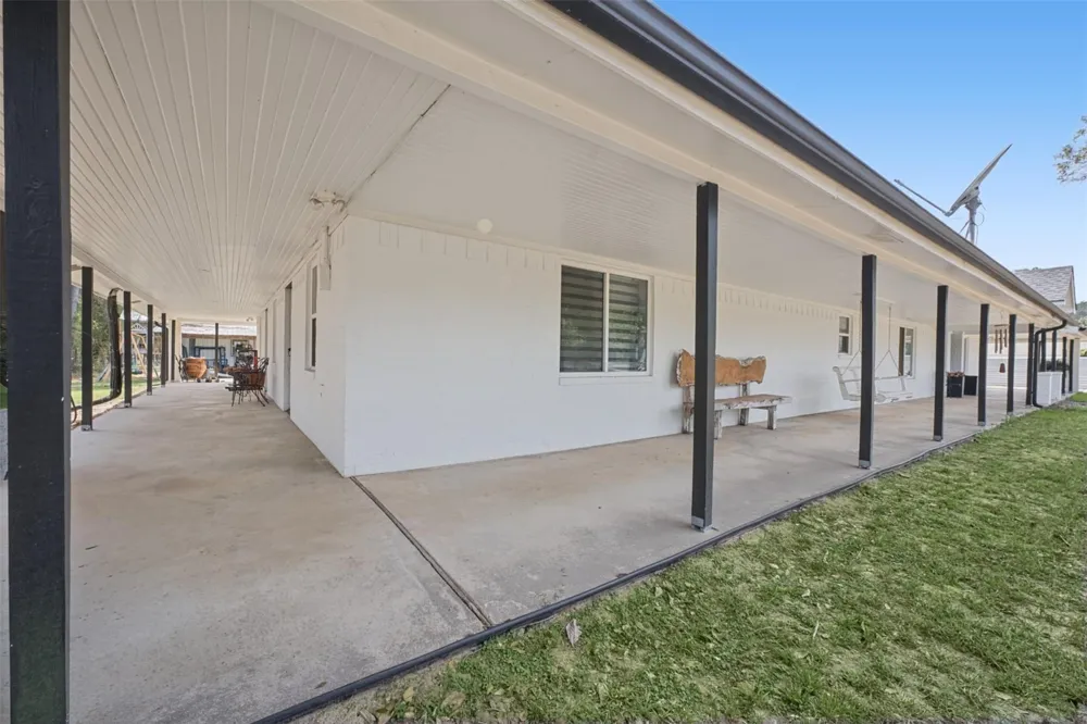 10677 Fm 2432 Road Conroe, TX 77303