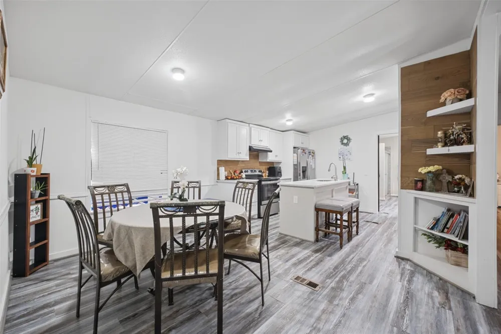 10677 Fm 2432 Road Conroe, TX 77303