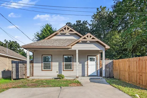 16698 Meadowcroft