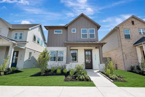 16706 Vibrant Avenue