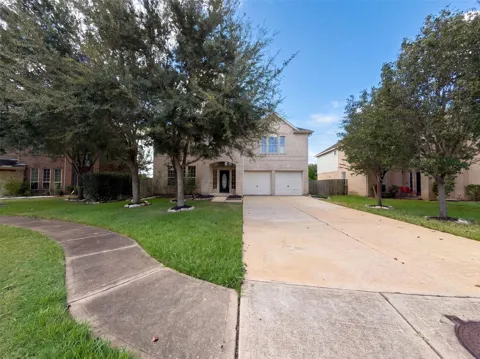 7618 Crescent Lake Court