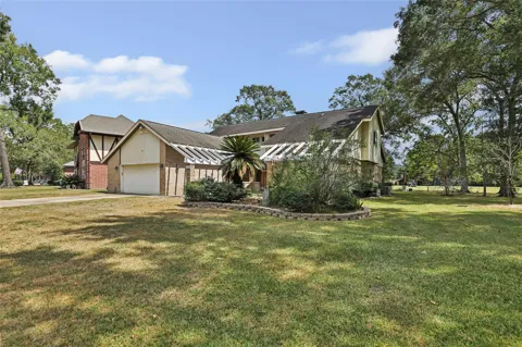 16142 Sea Palms Drive