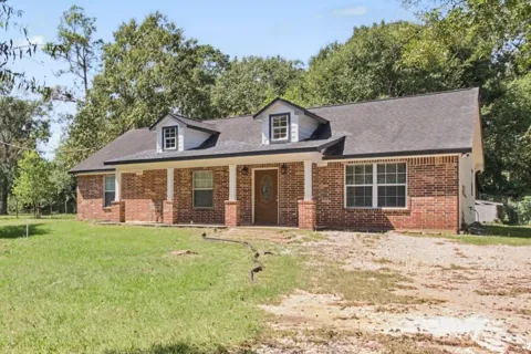 183 County Road 3310b