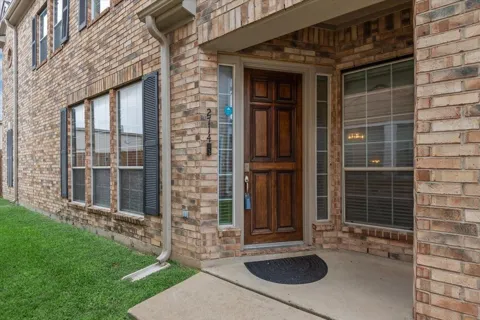 2714 Windy Thicket Lane