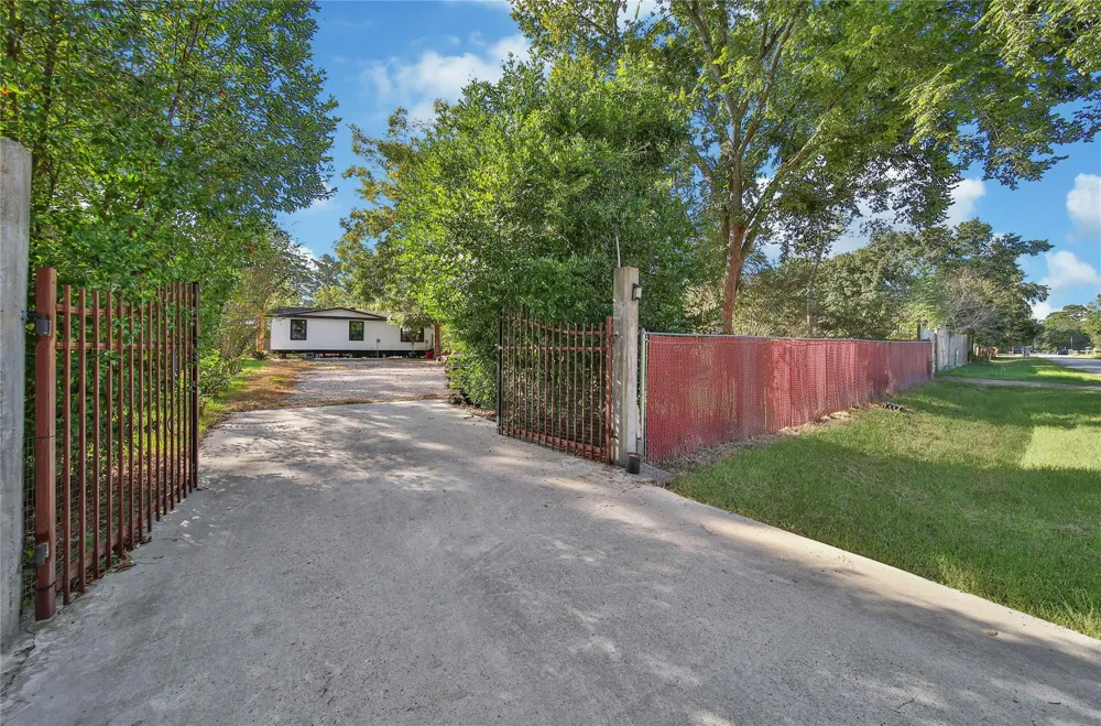 30310 Davis Street Magnolia, TX 77355