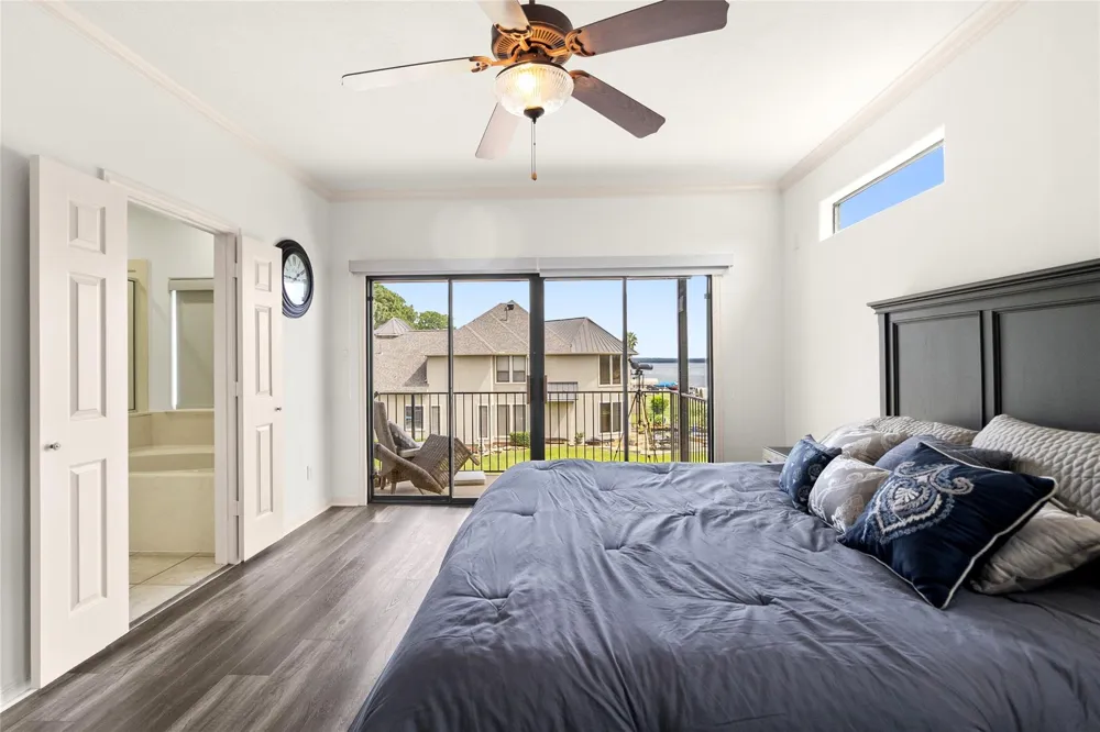 350 Old Aqua Landing E Conroe, TX 77356