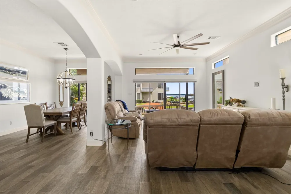 350 Old Aqua Landing E Conroe, TX 77356