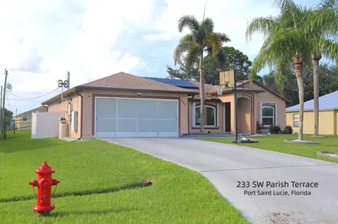 233 SW PARISH TERRACE