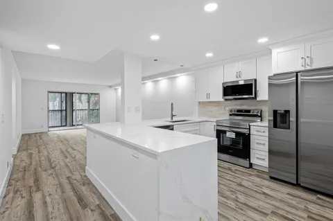 6585 Kensington Lane #Apt 207