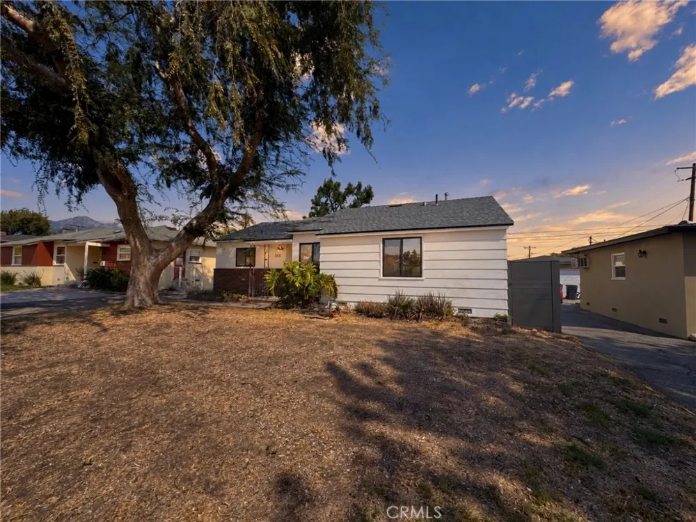 368 Vine Upland, CA 91786