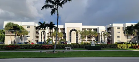 3525 S Ocean Boulevard #304