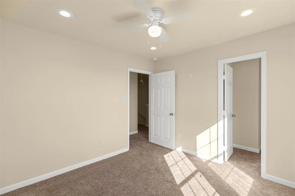 7754 Avenue J Houston, TX 77012