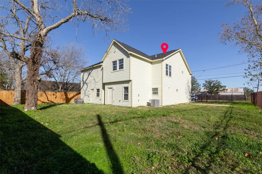 7754 Avenue J Houston, TX 77012