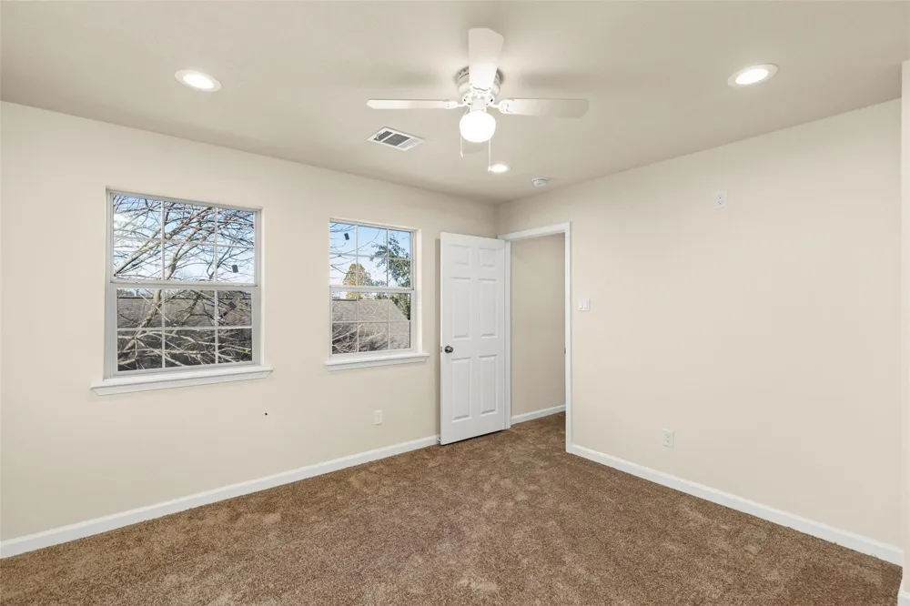 7750 Avenue J Houston, TX 77012