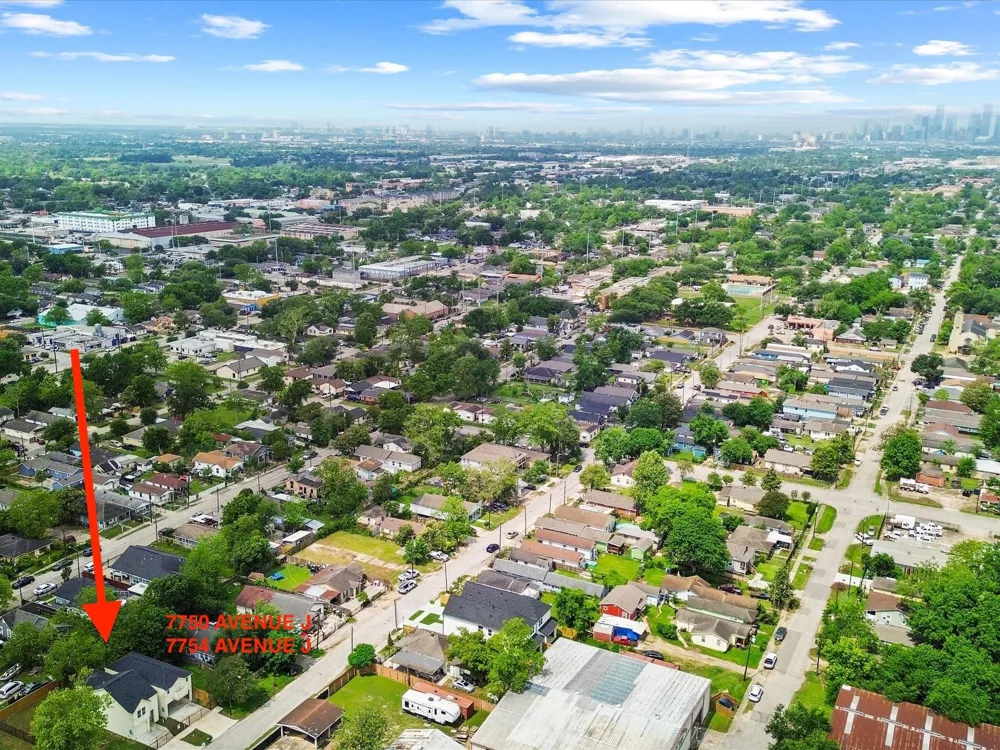 7750 Avenue J Houston, TX 77012
