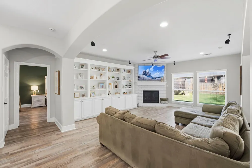 3411 Ripplewind Court Montgomery, TX 77356
