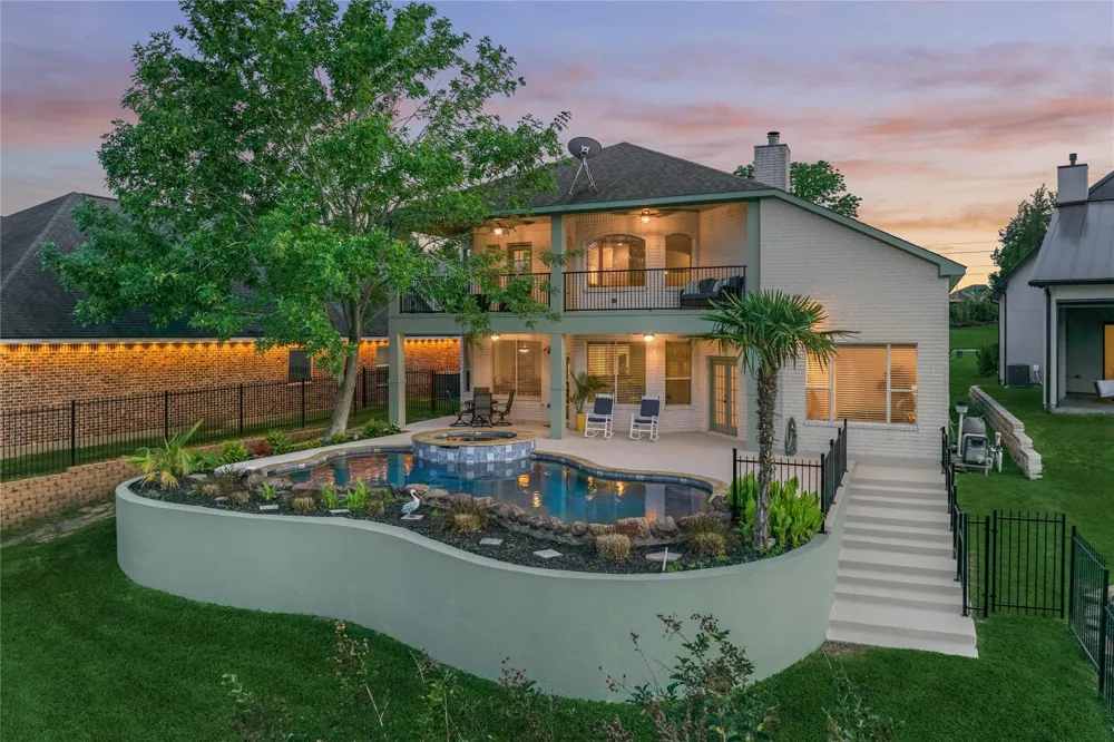 237 Blue Heron Drive Montgomery, TX 77316