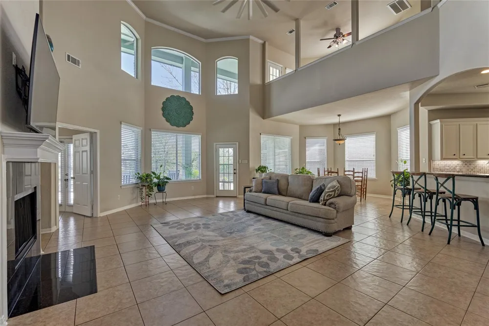 237 Blue Heron Drive Montgomery, TX 77316