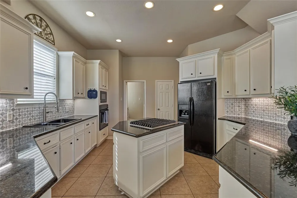 237 Blue Heron Drive Montgomery, TX 77316