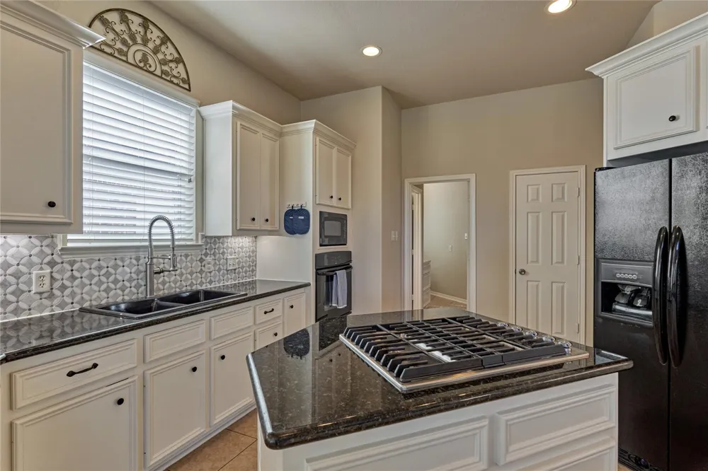 237 Blue Heron Drive Montgomery, TX 77316