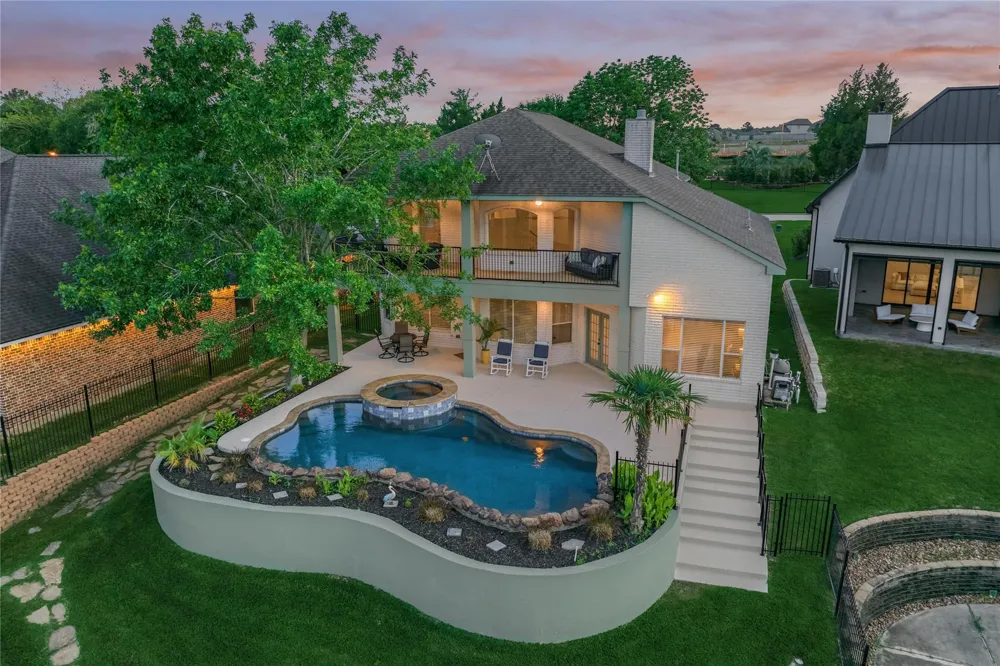 237 Blue Heron Drive Montgomery, TX 77316