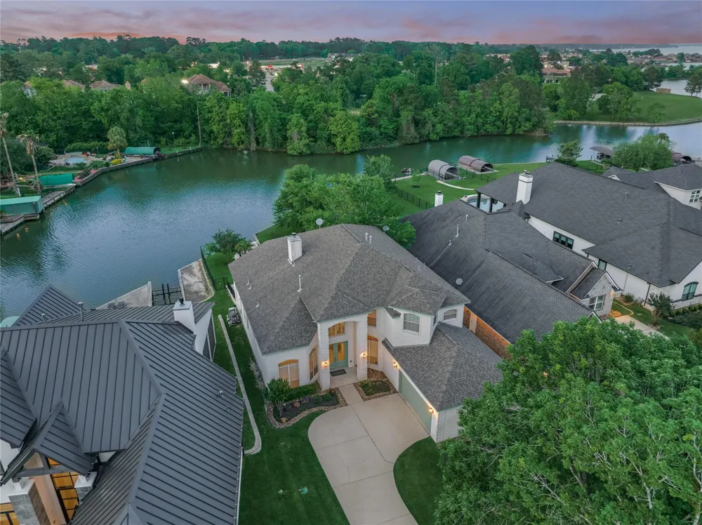 237 Blue Heron Drive Montgomery, TX 77316