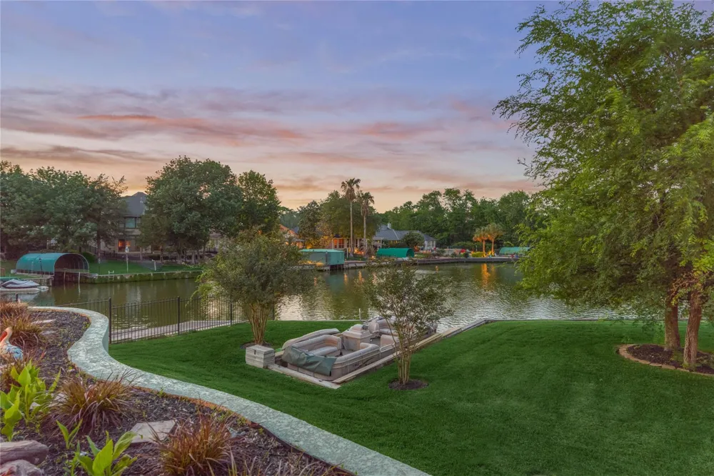 237 Blue Heron Drive Montgomery, TX 77316