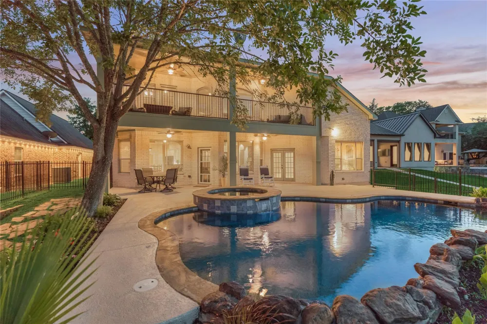 237 Blue Heron Drive Montgomery, TX 77316