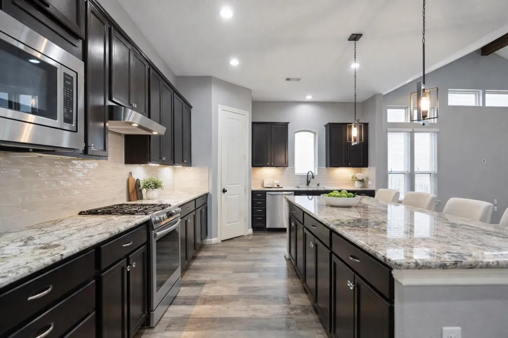 104 Camden Hills Drive Montgomery, TX 77356
