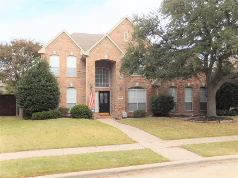 2641 Shadow Hill Lane