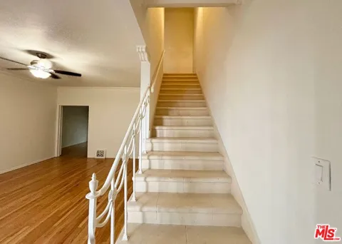 128 S Palm Drive