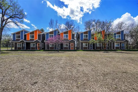 708 Date Avenue