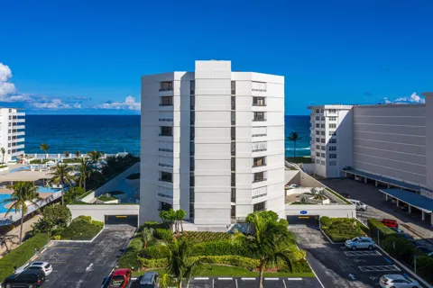 3560 S OCEAN BOULEVARD #404