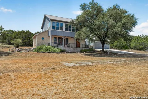109 ROLLING VIEW DR