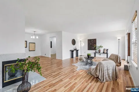 26 Seton Hall Drive 514