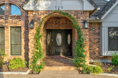 129 CREST VIEW DRIVE