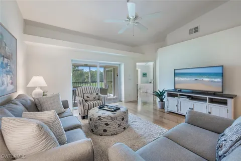 Naples Heritage Drive #526
