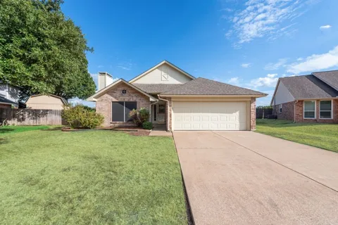5604 Maurie Drive