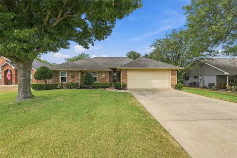 120 Country Drive