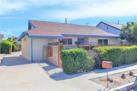 2420 Ablano Ave