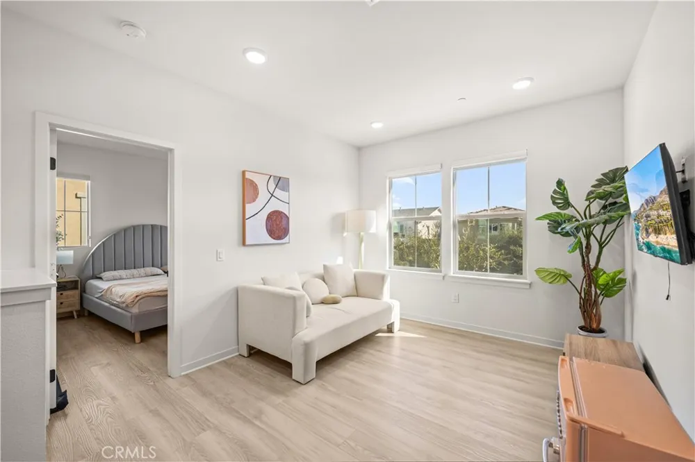 2531 E Violet Ontario, CA 91762