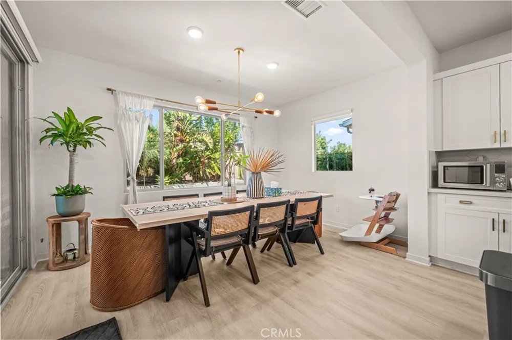 2531 E Violet Ontario, CA 91762