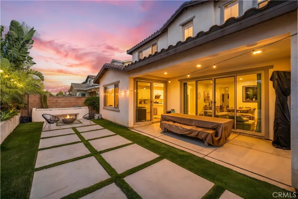 2531 E Violet Ontario, CA 91762