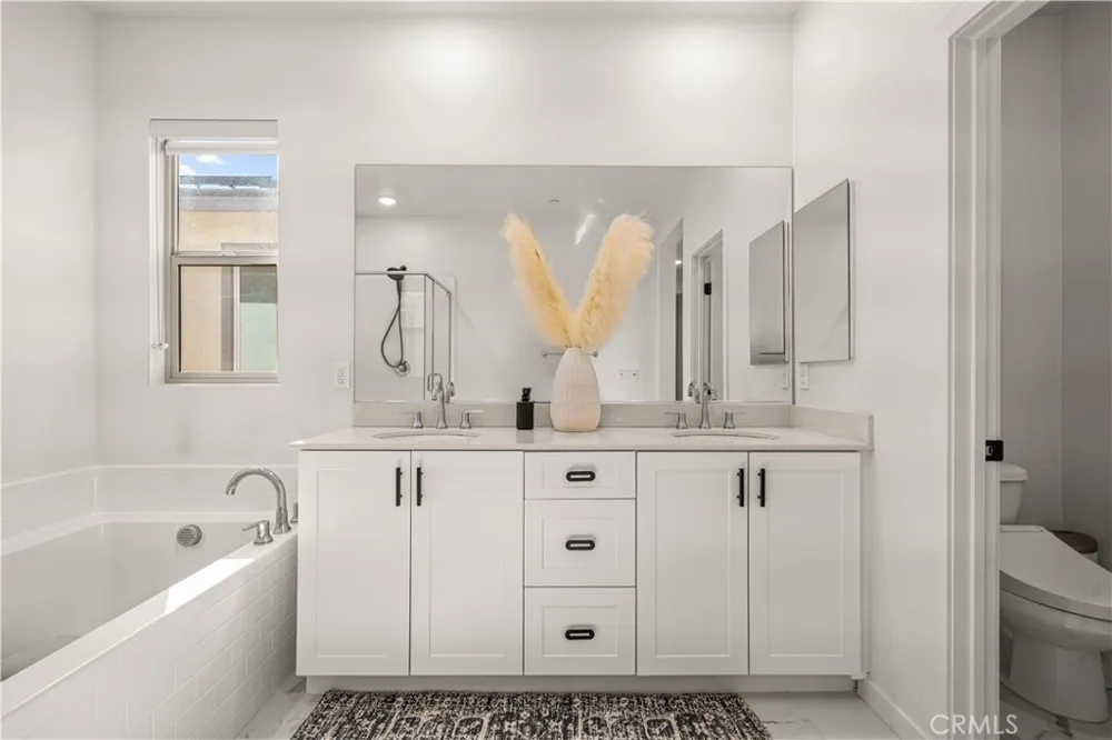 2531 E Violet Ontario, CA 91762