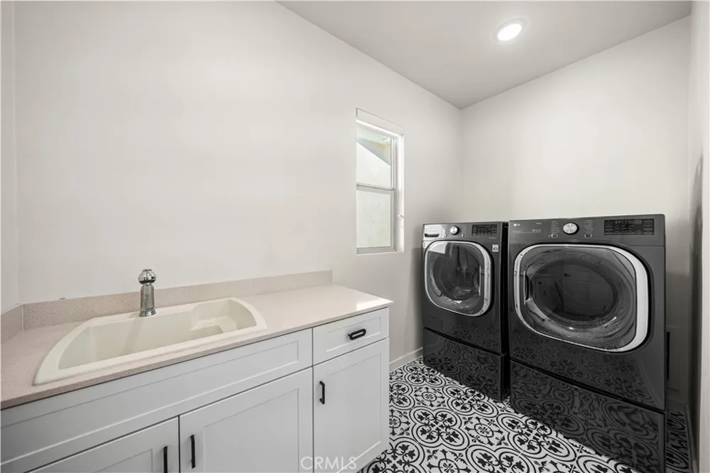 2531 E Violet Ontario, CA 91762